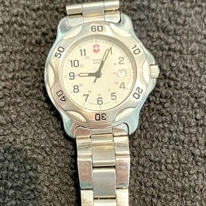 Stainless Steel - Genuine-Swiss Army Watch